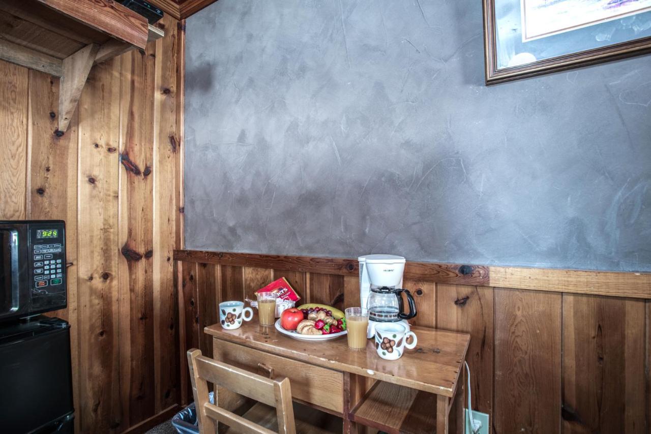 רואידוסו Apache Village 7, Queen Bed, Midtown, Sleeps 2 מראה חיצוני תמונה